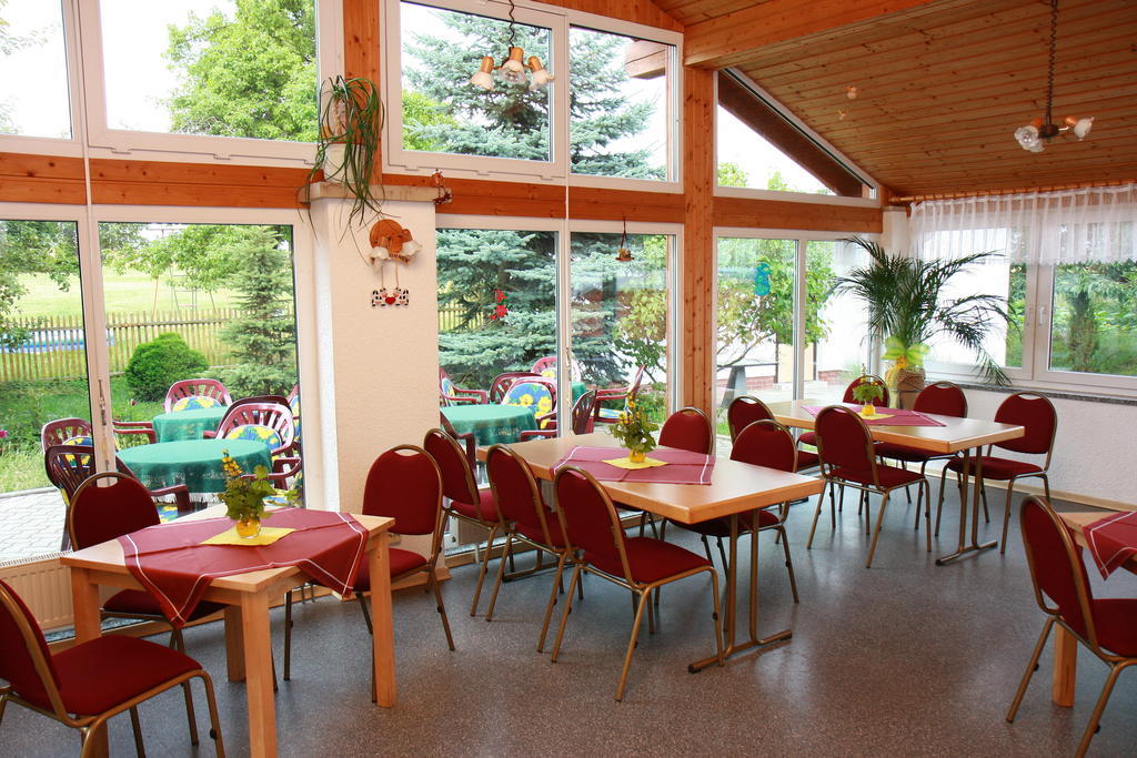 Regenbogenhof Rudelswalde Hotel Crimmitschau Екстериор снимка